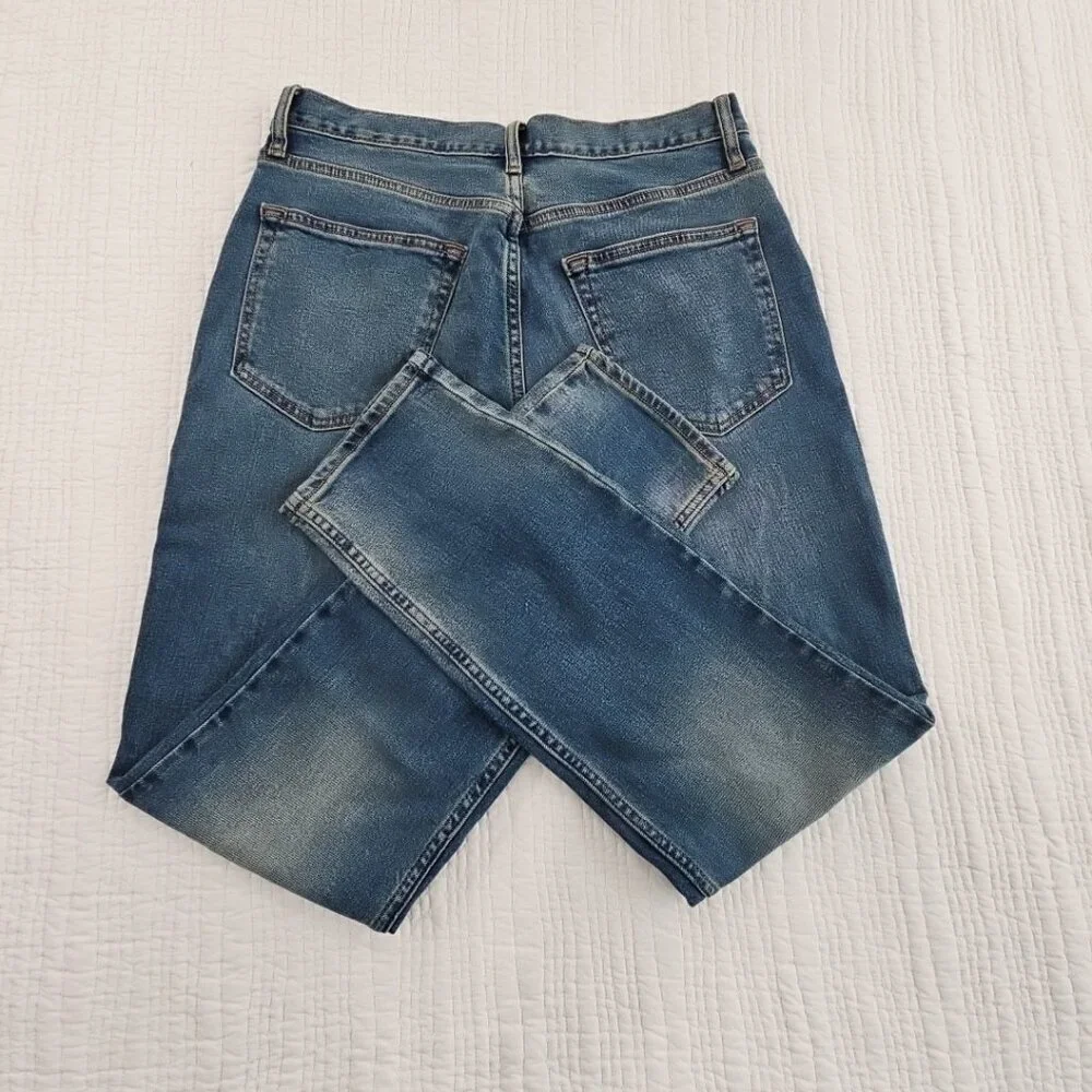 Old Navy Athletic Taper Jeans Men's 31x32‎ Med Wash Stretch Denim EUC Classic